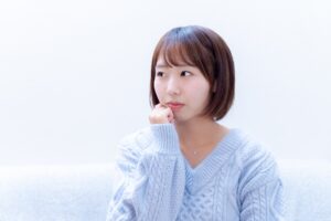 子供っぽい女性